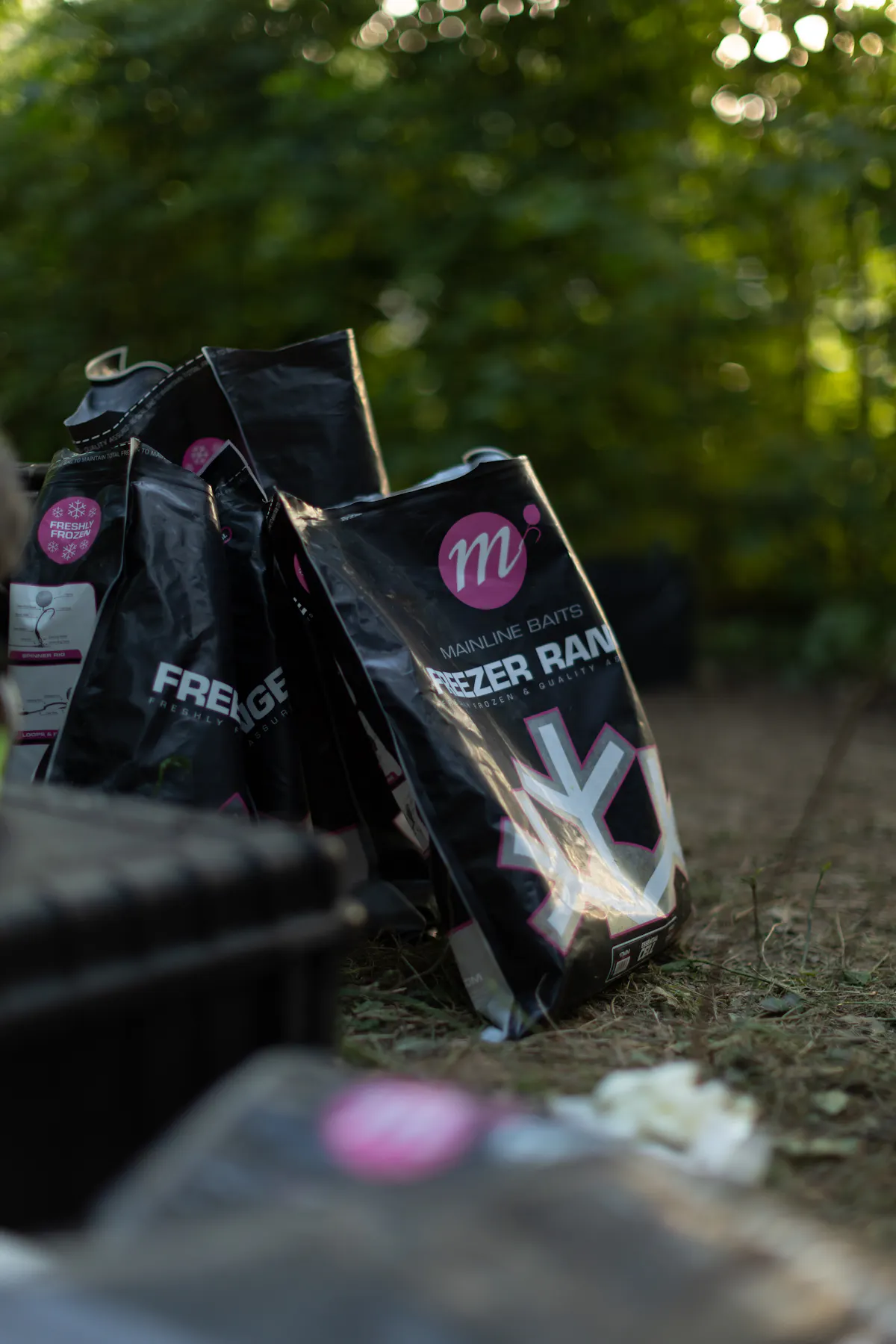 Dovey and Spooner baited with a mixture of boilies, plus pellets, corn and a nut sludge
