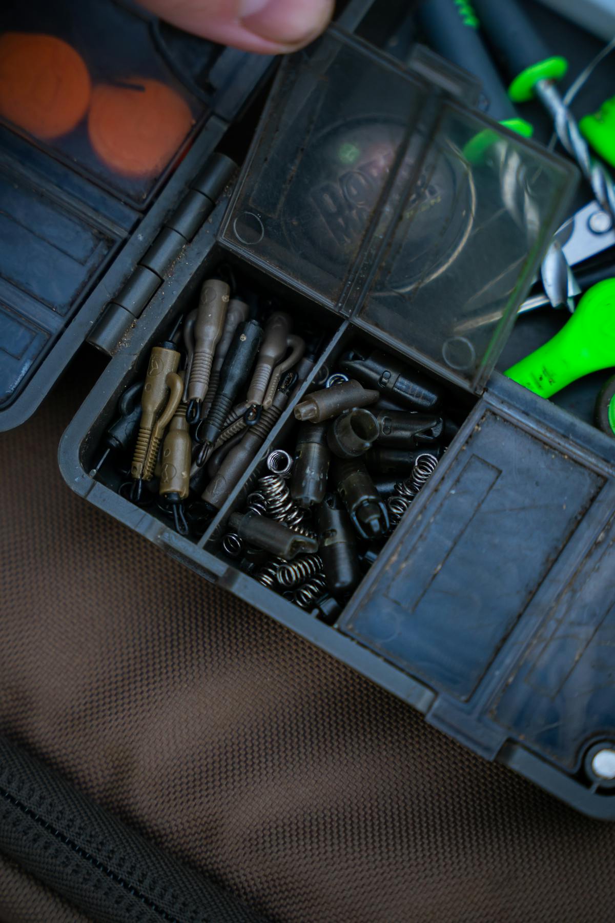 This type of lead system suits all sorts of different fishing and gives you confidence that the lead will eject and saves you worrying about a carp being left trailing it around