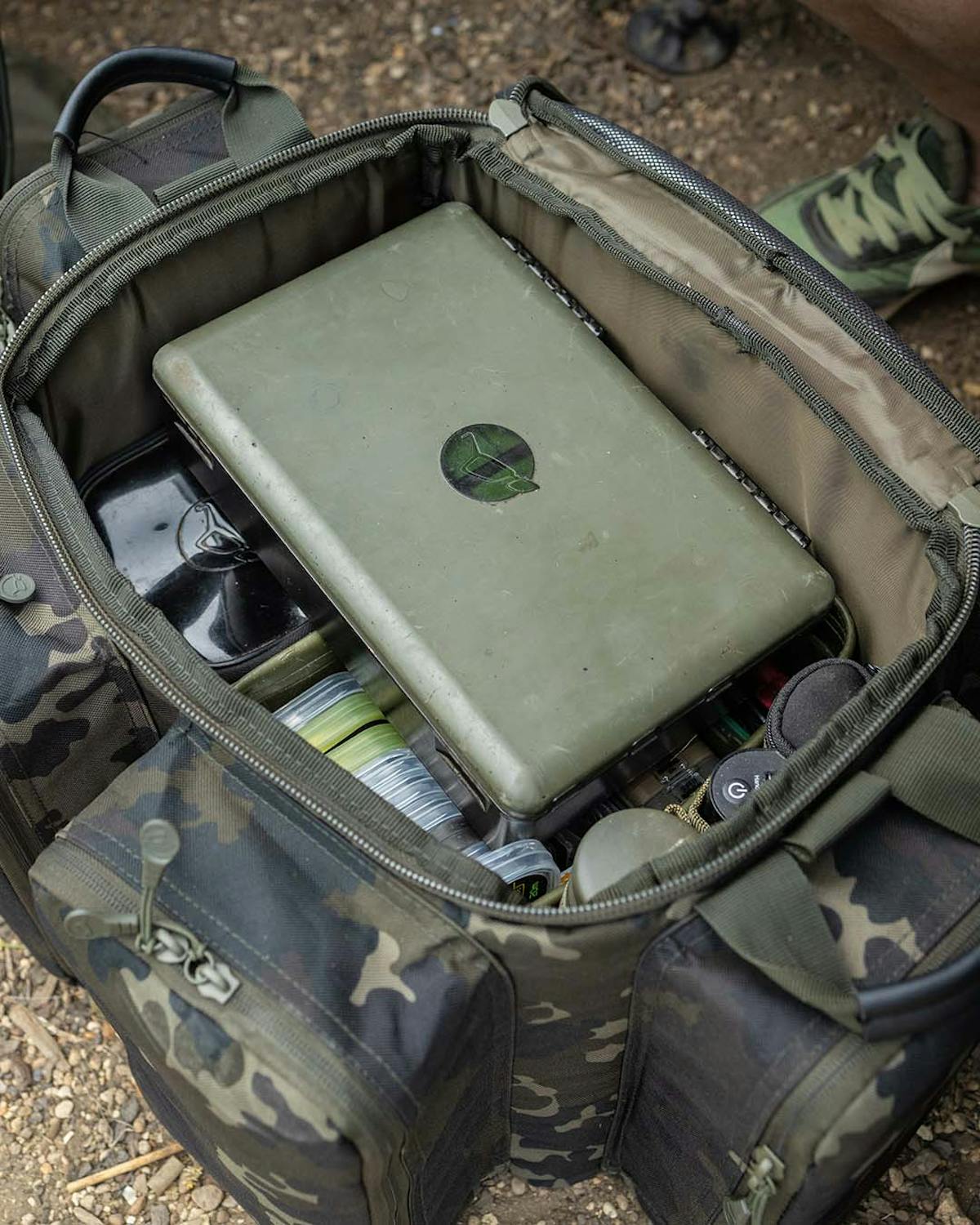Korda Compac Carryalls have plenty of storage space in the main compartment, including pockets for storing Funnel Web Systems and similar