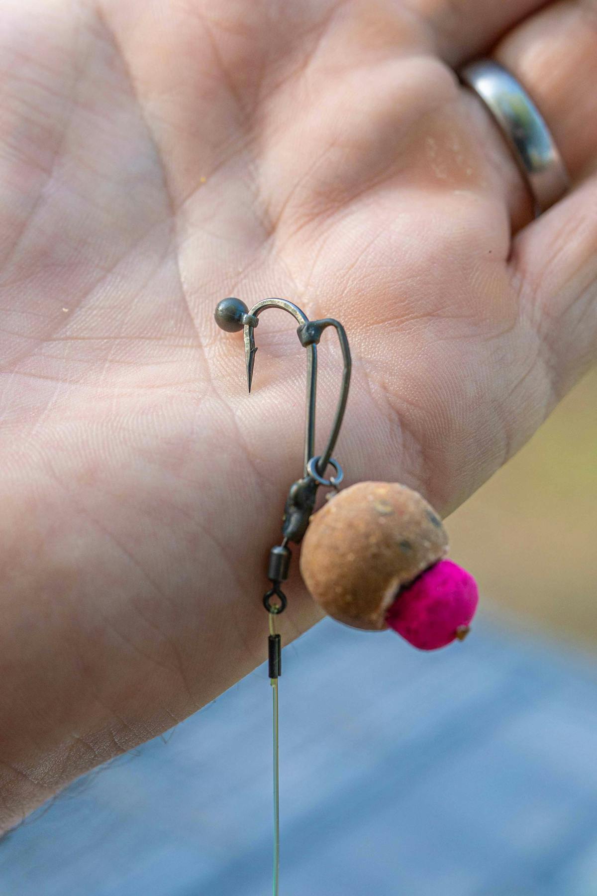 Adding a Korda Shot On The Hook weight to your hook improves hooking potential, essentially creating a hook with a heavier point