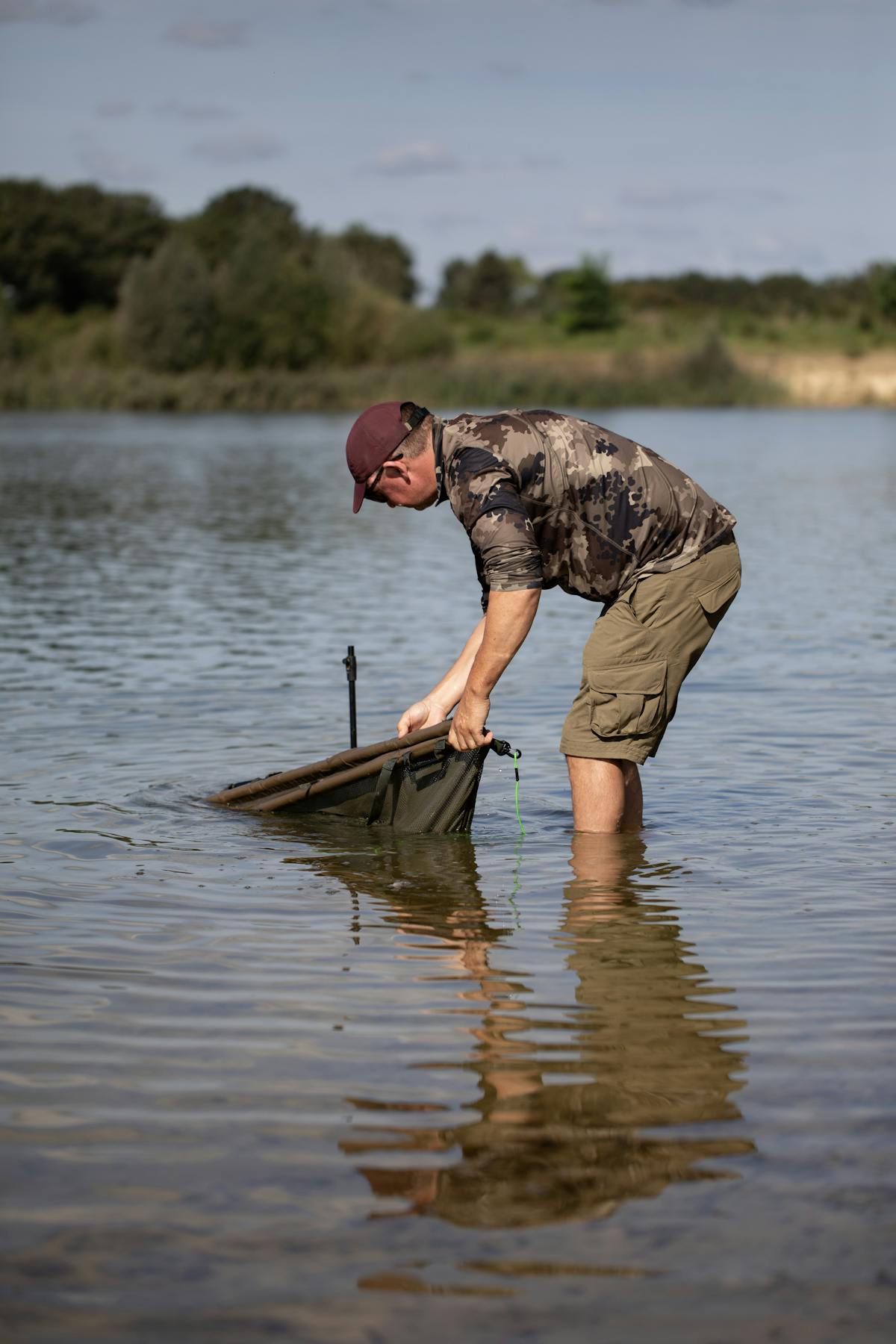 The cord packs away into a dedicated pocket - reflective markers make it easy to see where the sling is at night