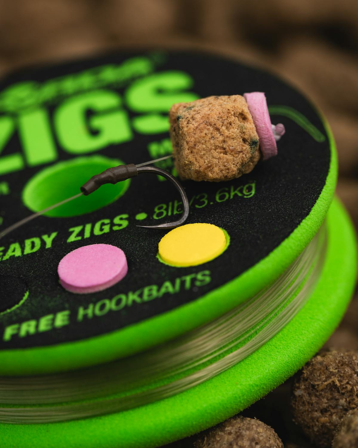 Simply add your choice of hook link to the optimum size of float - multiple variants are available so as to rise easily whatever range you are fishing at