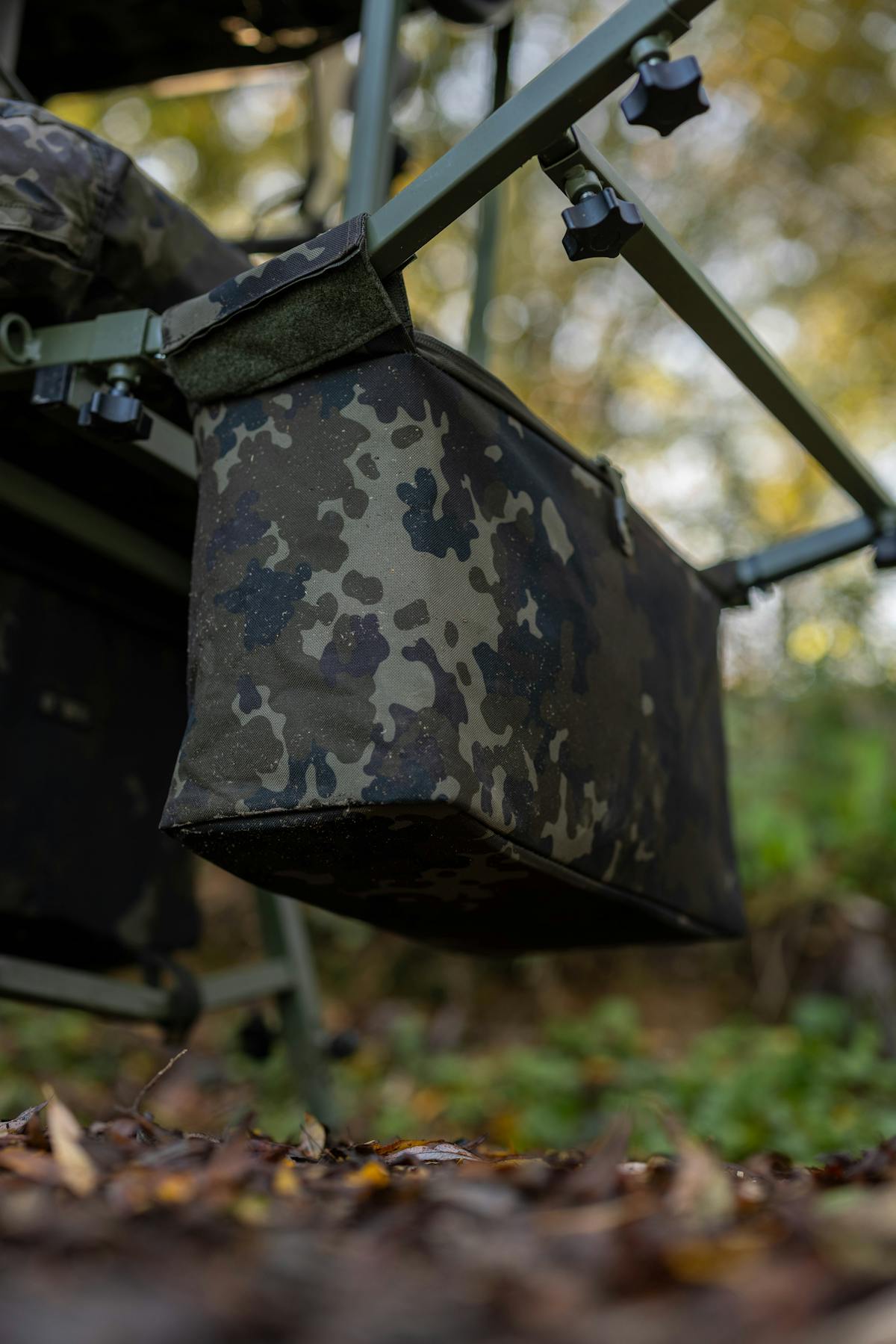 Great for essential items too large to go in your pockets - easy access inside via a double zip and top flap