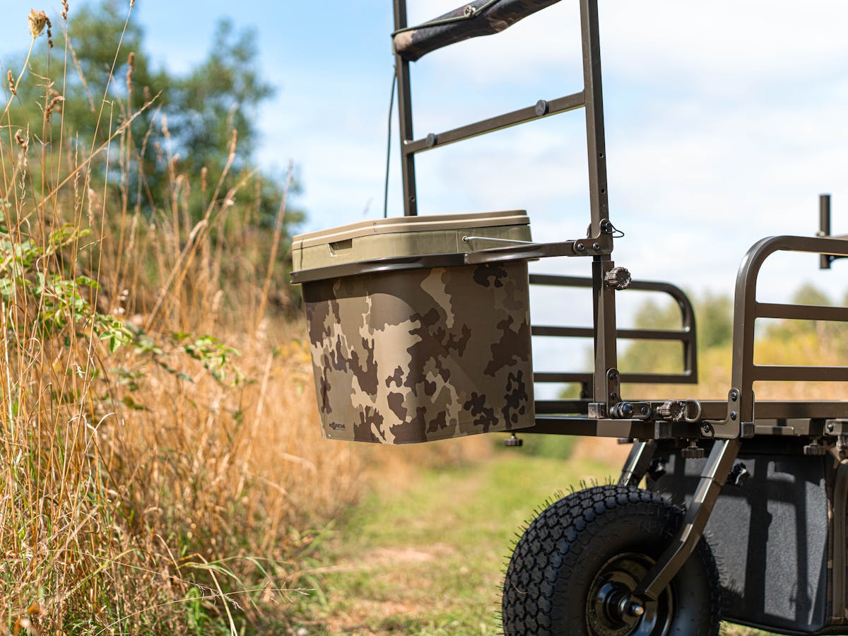 A front bucket bracket is great for carrying buckets full of heavy bait