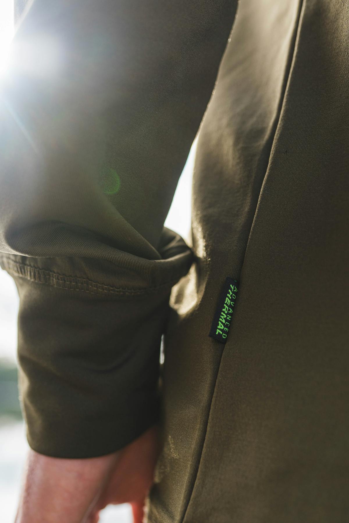 The Korda clothing range uses advanced hi-tech materials for the best possible performance