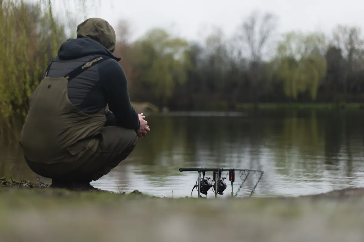 These days you can get a very good set of carp rods for a little over £100 each - such as the Korda Kaizen Green