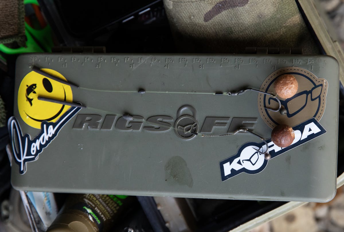 Anglers such as Danny Fairbrass like to try different rigs and play around with how long the hook length is