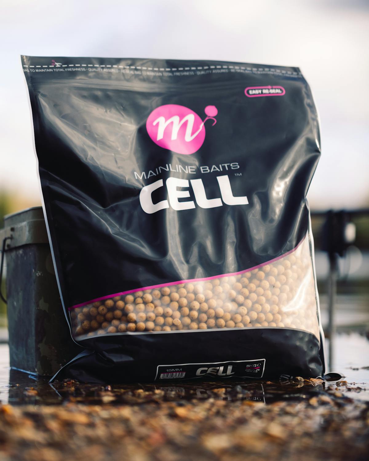Mainline Cell has been catching big carp for many years and is a popular choice with experienced anglers, such as those that are part of Team Korda