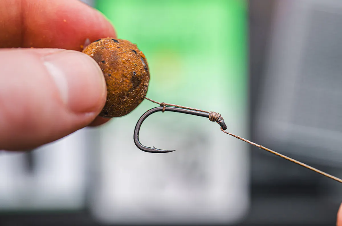 Whilst a wide variety of hook link materials are available, you only really need a couple of different ones