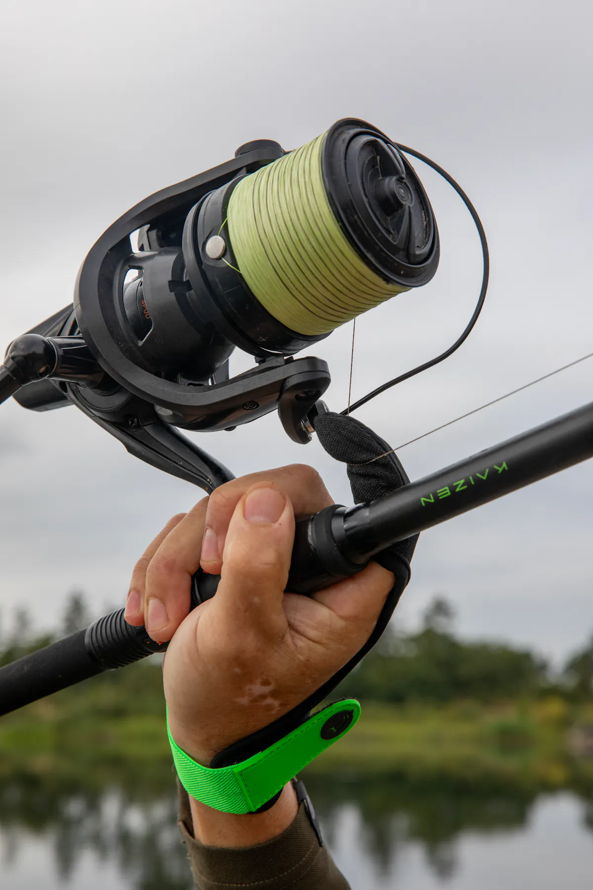 You will also use your Distance Sticks for clipping up your spod rod and can make a note of the distance for future sessions