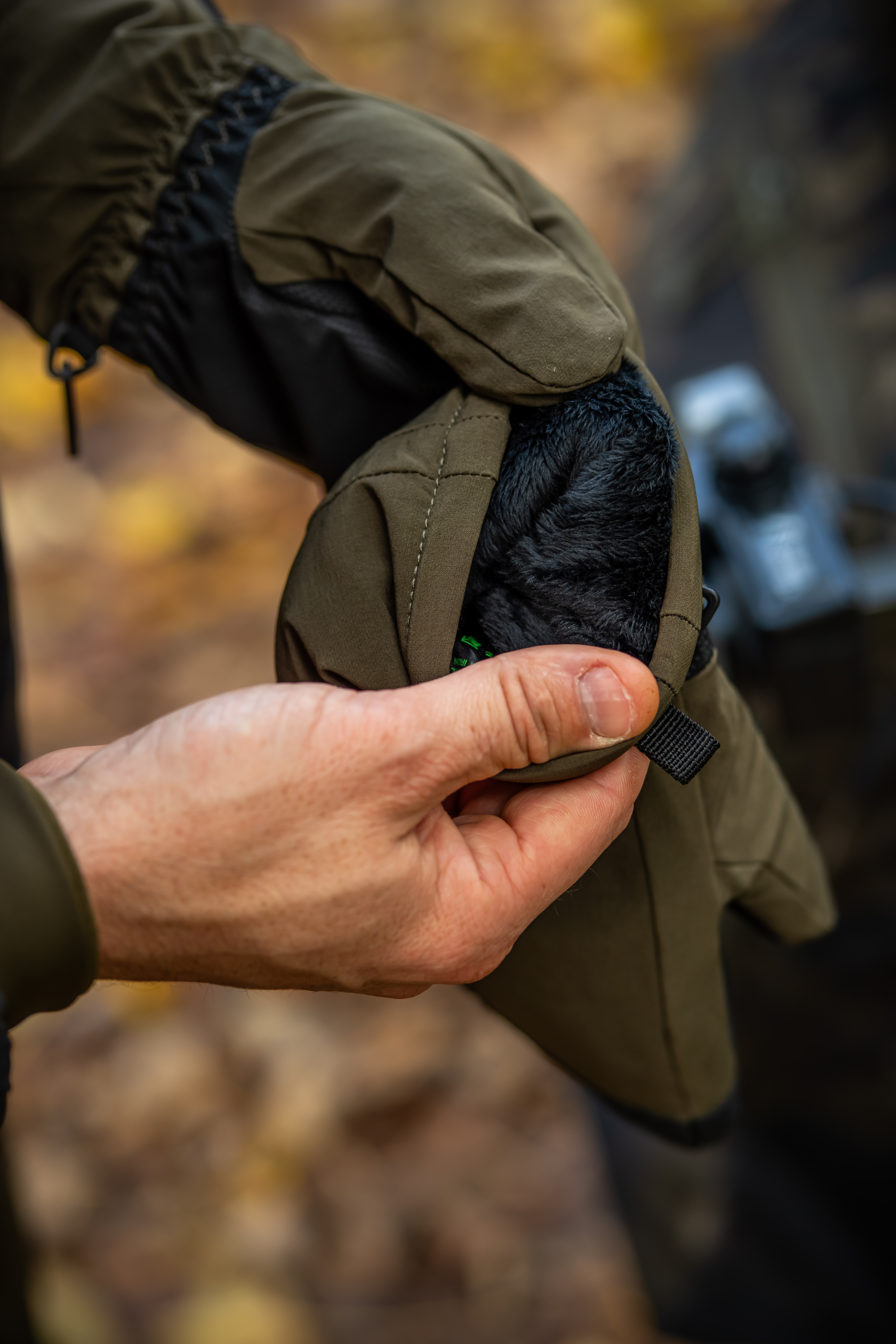 Polar Mittens | Korda