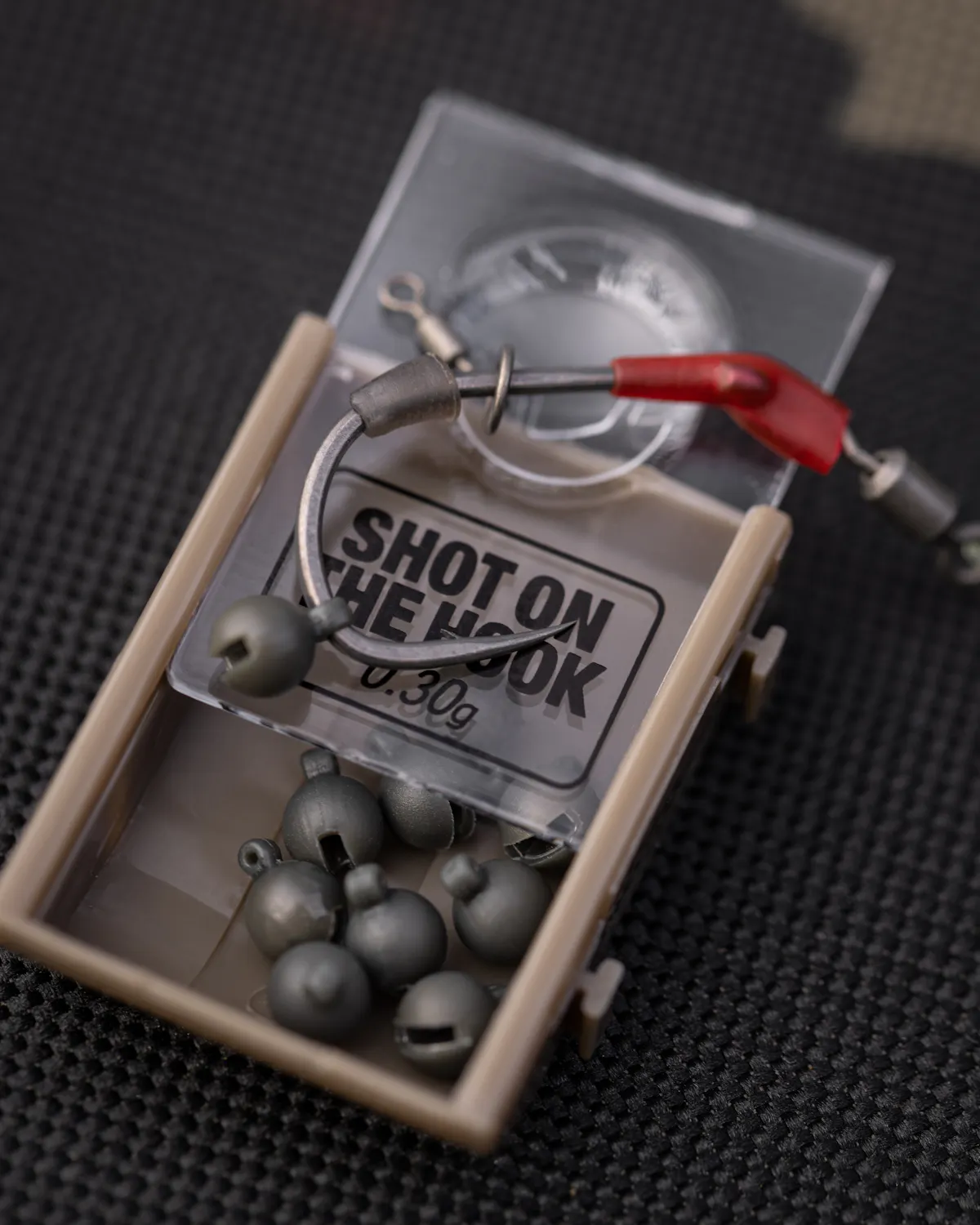 The Korda Shot on the Hook is very easy to attach and is also re-useable