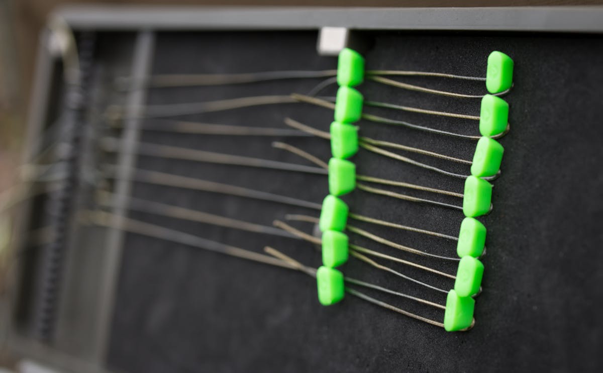 Double pins are also supplied with all our foam rig boards as part of the price, including in our tackle boxes