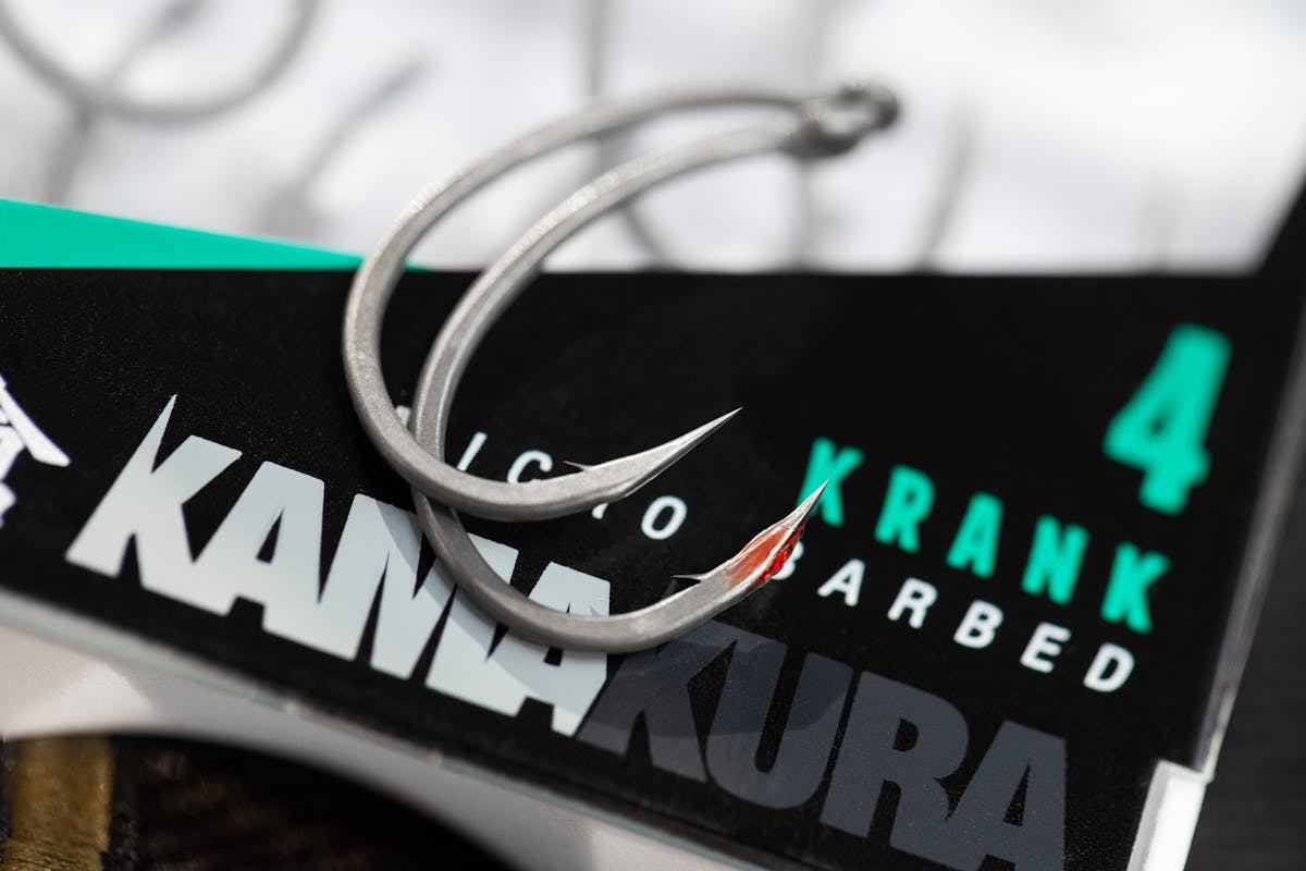 The Kamakura hooks come with a pointed that has already been sharpened to make it needle sharp