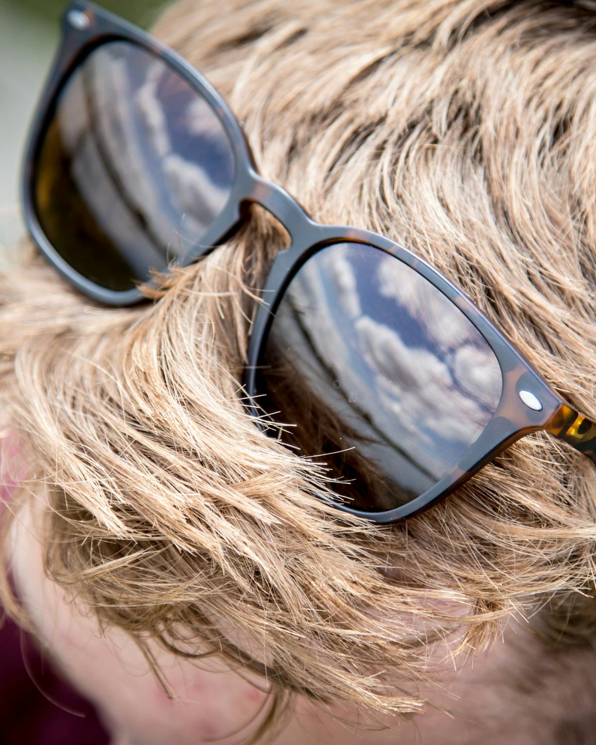 The Shoreditch polarised glasses have large lenses for good coverage of your eyes