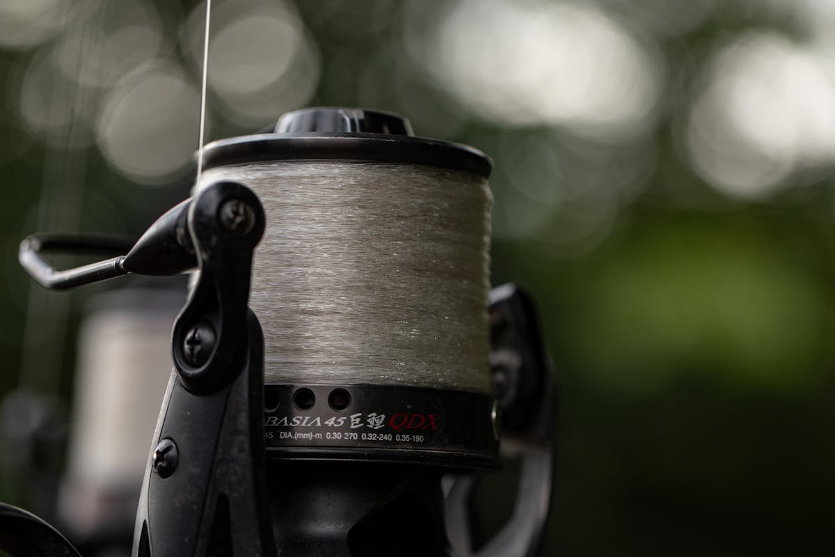 Fluorocarbon fishing line is suitable for use as your main line, with lines such as Korda Kontour available