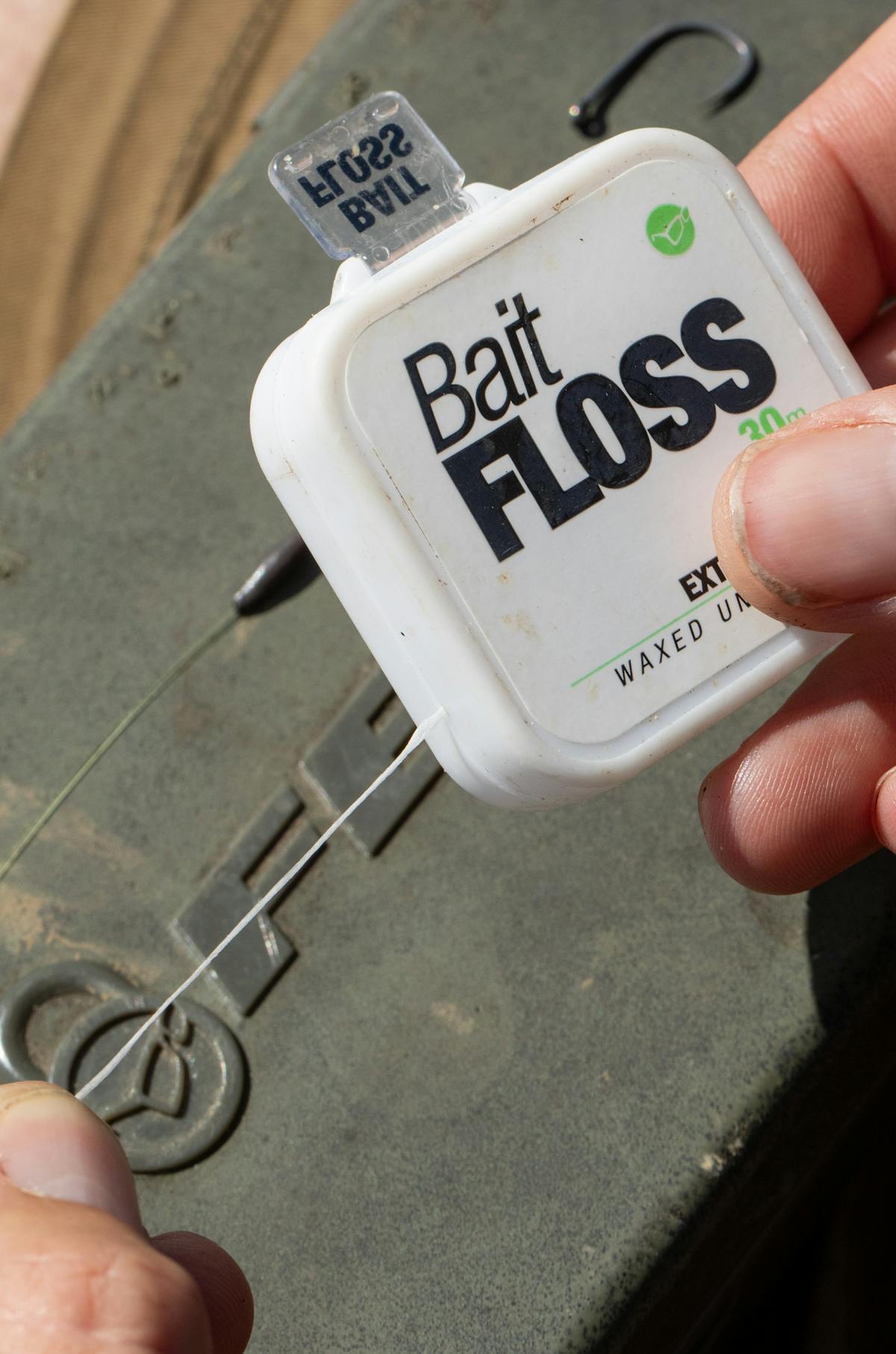Bait floss is the ideal way of attaching your hook bait to a ring or micro swivel