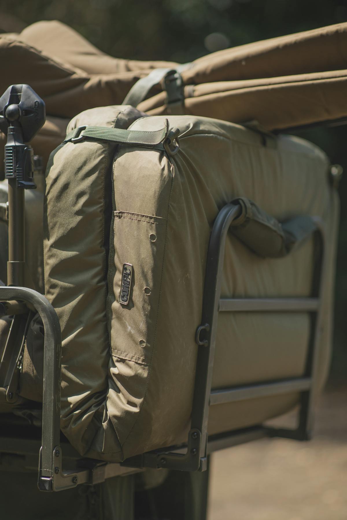 The Hybrid mat offers loads of protection and is suitable for carp to over 60lb, but still folds up easily enough on your barrow