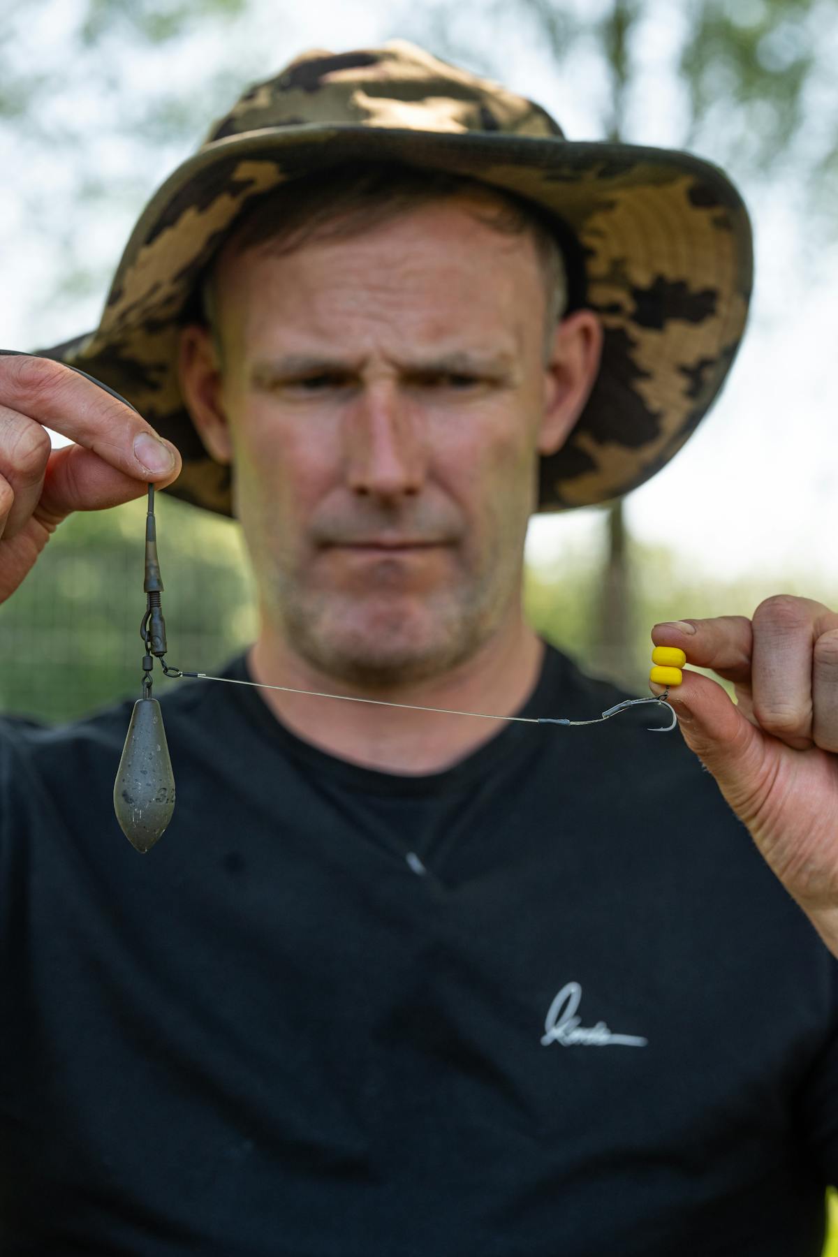 Darrell is a big fan of multi combi rigs and has played around with its key features to get it just right with a high hooked to land ratio with both wafters and bottom baits