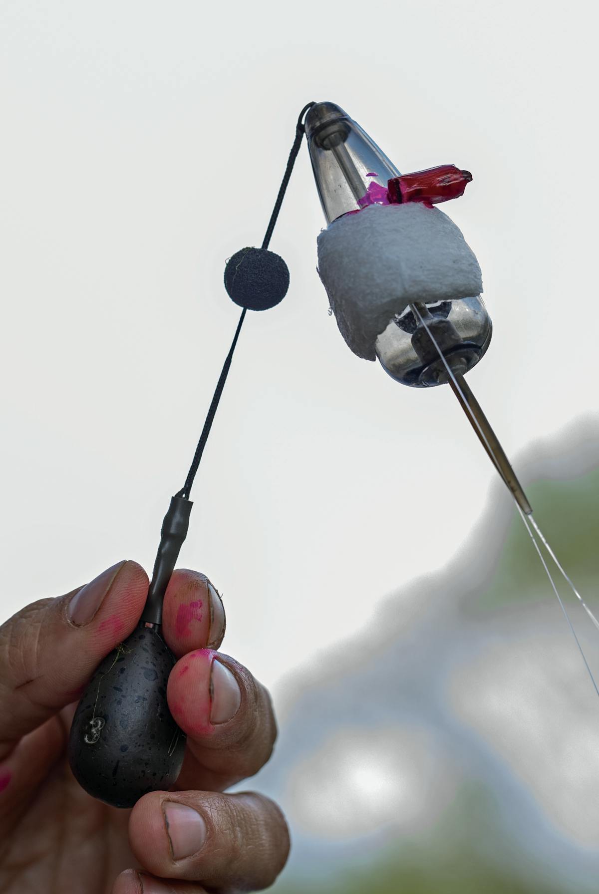 The Korda Zig Kit is easy to set up and a QC swivel fits neatly into a soft insert, with the hookbait being attached to the float via a PVA foam nugget